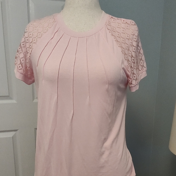 Automet Tops - Chic Pink Lace Sleeve Blouse